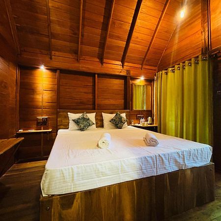 Woodholic Homestay Sigiriya Bagian luar foto