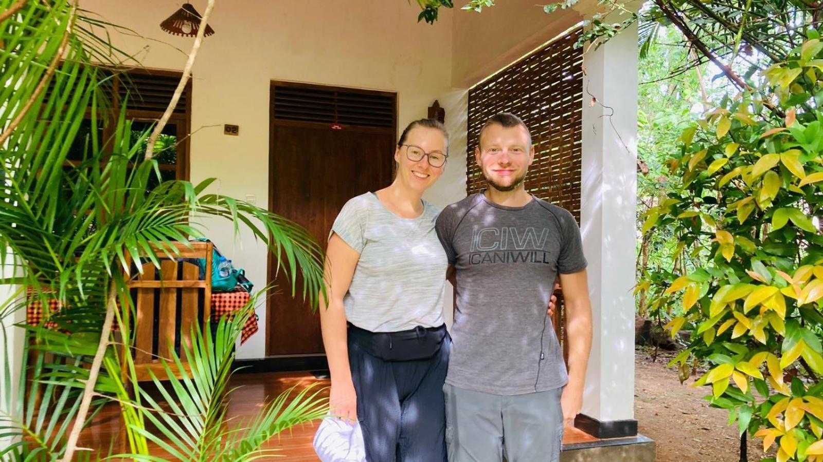 Woodholic Homestay Sigiriya Bagian luar foto